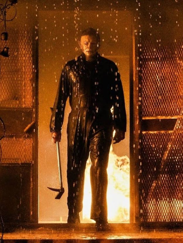 Halloween Kills - Michael Myers survives the fire
